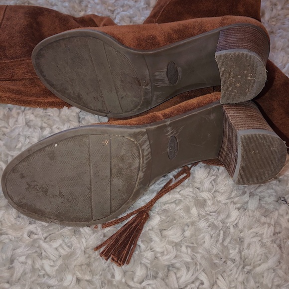 Over the knee- leather tie heeled boots - Picture 6 of 7